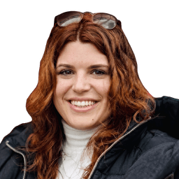 Emma Iglesias Headshot